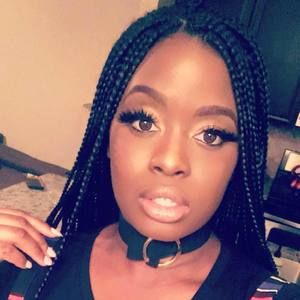 Meet your Posher, Bea